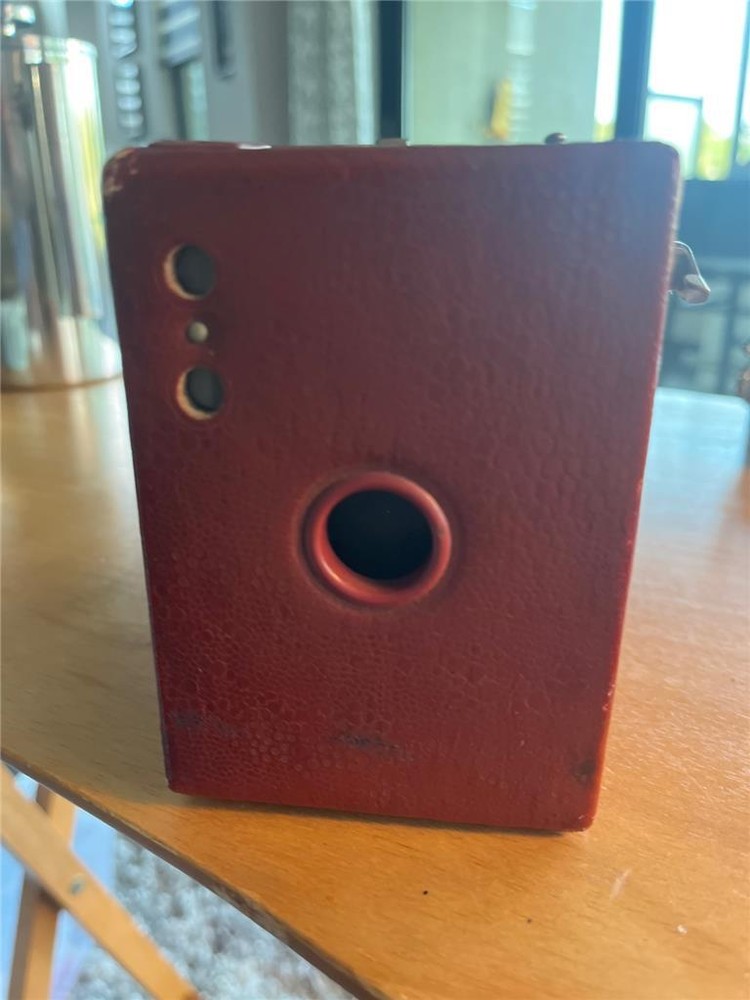 Kodak No. 2A Red/Brown. NOT TESTED