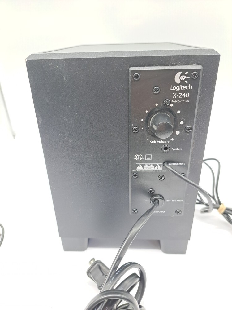 Logitech Tested X-240 Computer 3 Speaker System Active Sub