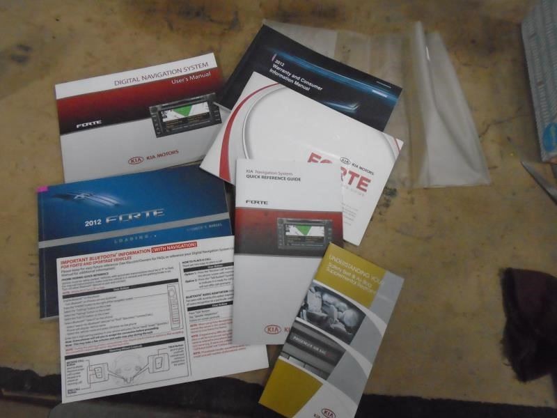 FORTE     2012 Owners Manual 1471284