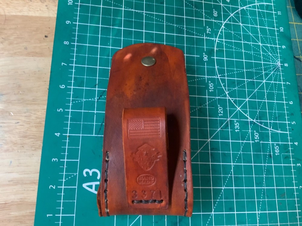Handmade Leather Speed loader/Cylinder Pouch Belt Attach