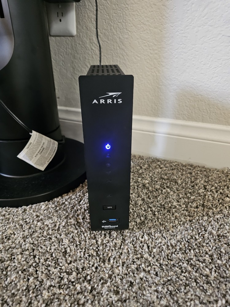 Arris Surfboard WiFi Cable Modem WiFi 5