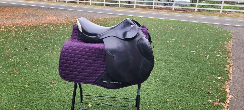 Prestige Jump Saddle, Medium