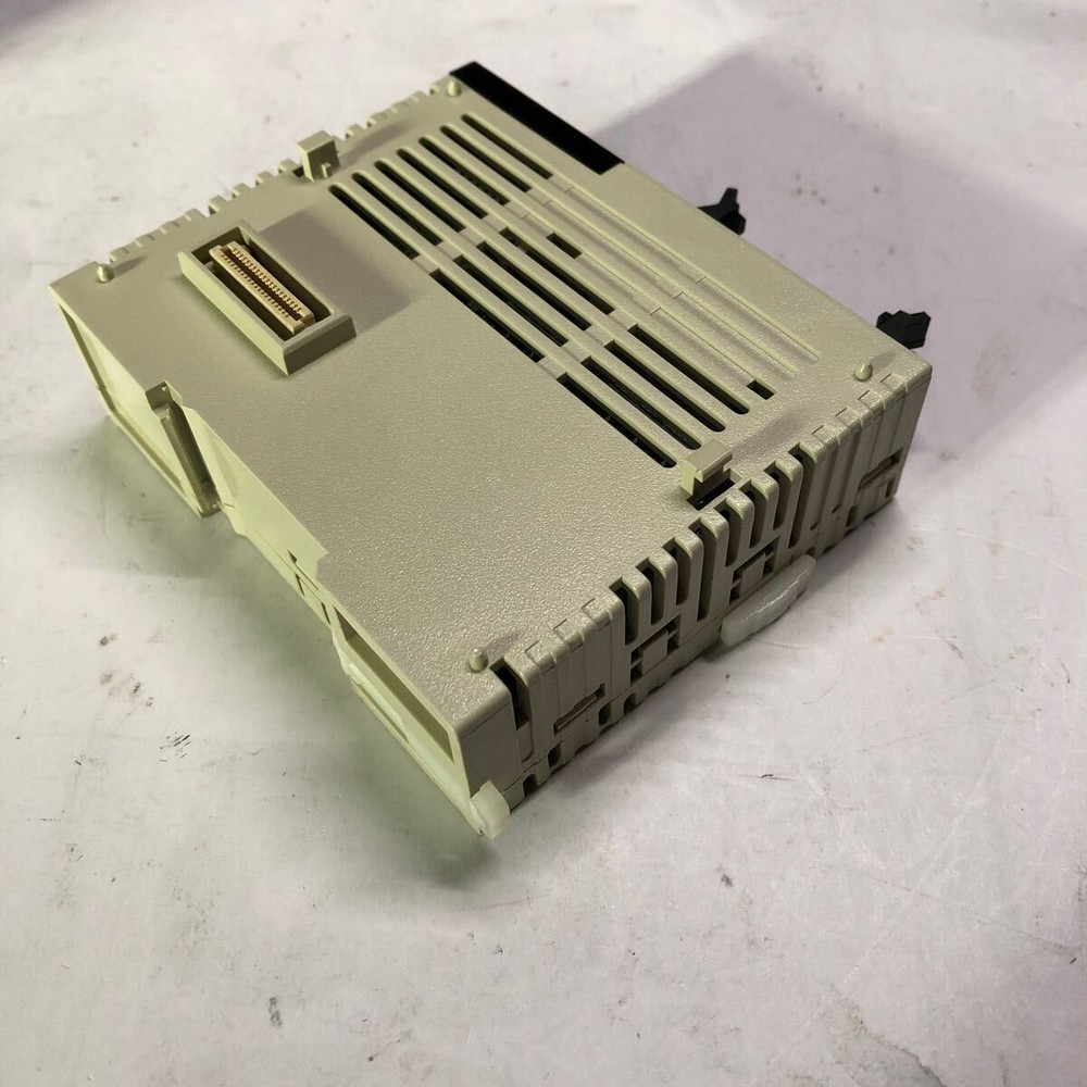 Mitsubishi PLC Module FX2NC-32EYT tested
