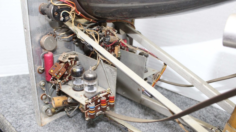 HICKOK MODEL 665 OSCILLOSCOPE