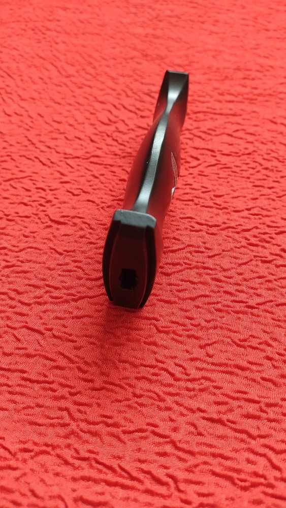 DAGGER HANDLE - wooden