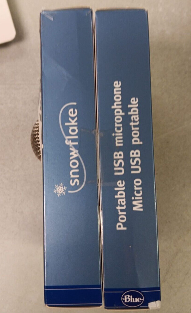 Blue Snowflake Portable USB Microphone - Color: Silver