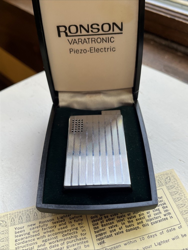 RONSON VARATRONIC Piezo-Electric Silver Engine Turned Lighter Made W. Germany