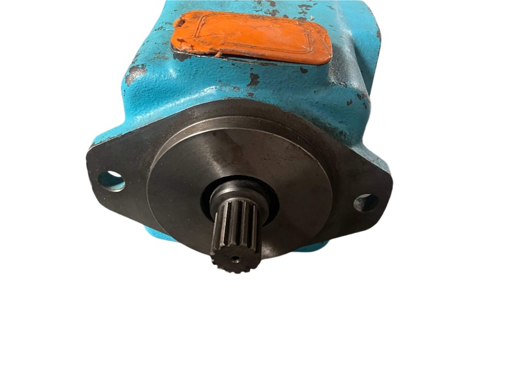 Samek Vickers 4520VQ42A11S-115DC20L Vane Pump