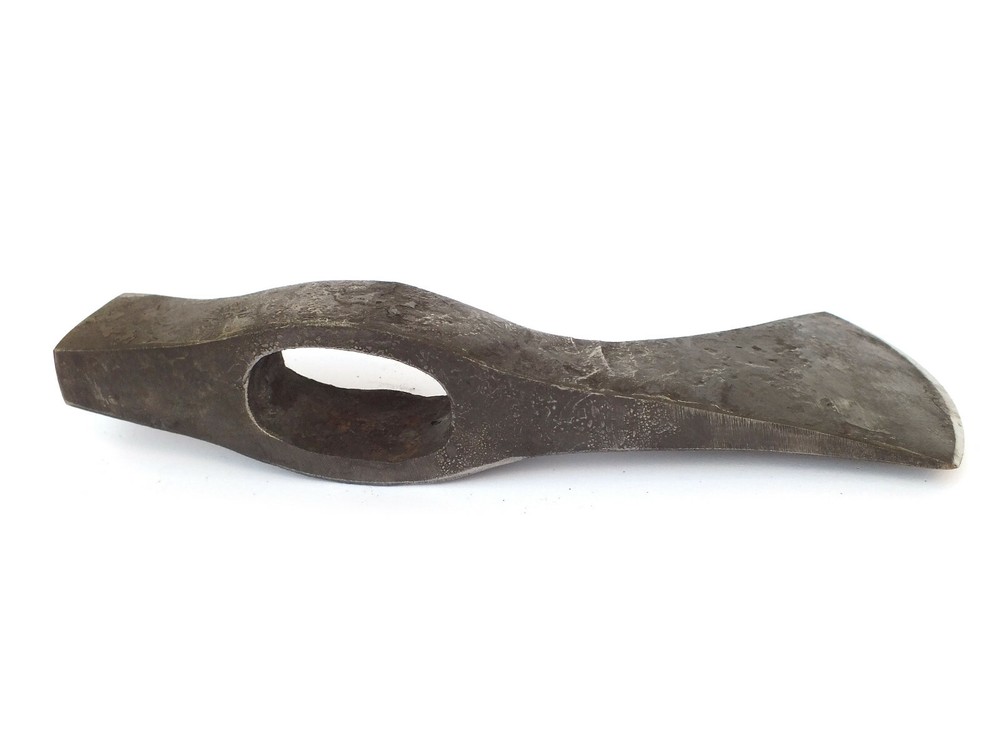 F_02a Hammer Poll TOMAHAWK (hatchet, axe)