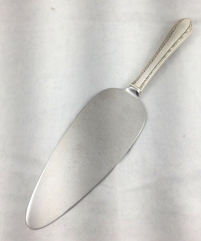 Wild Flower by Oneida Sterling Pie Cake Server