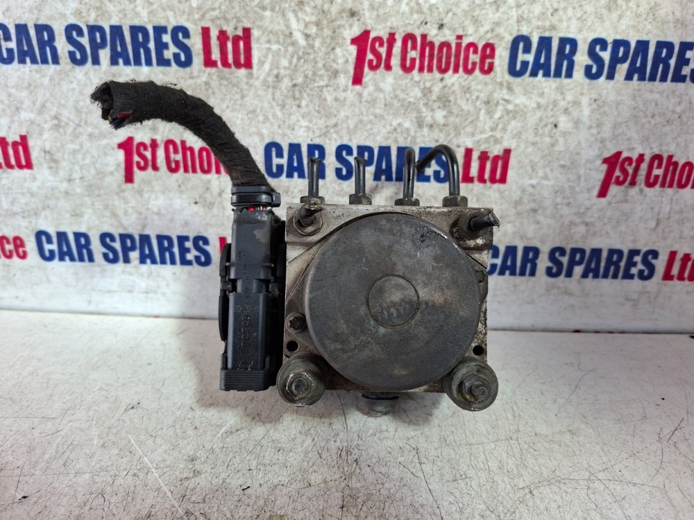 VAUXHALL CORSA MK3 D 2008 ABS PUMP CONTROL MODULE UNIT 026800422