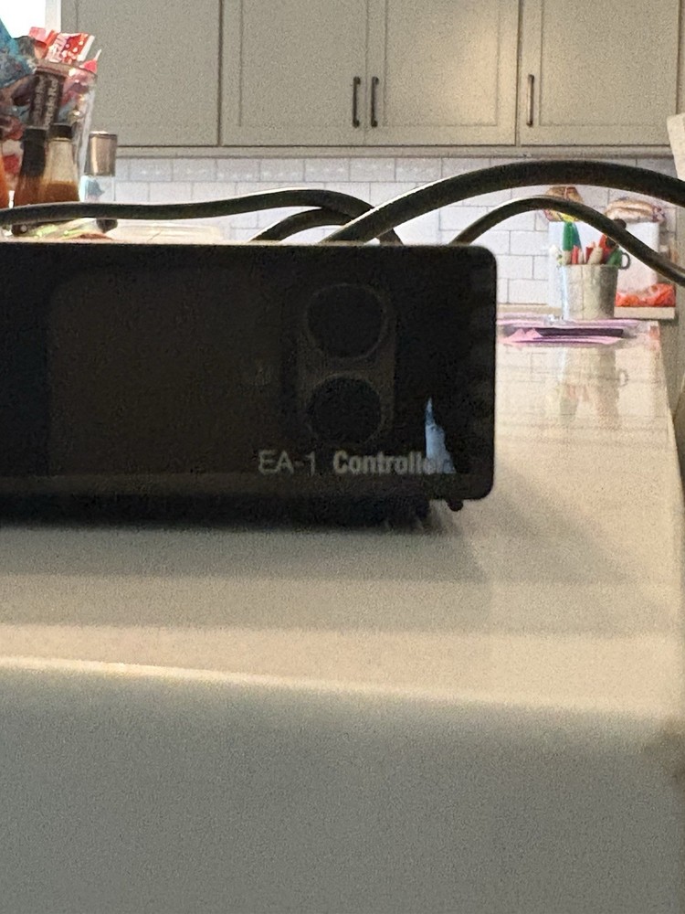 Control4 EA-1 C4-EA1-V2 Home Automation Processor Hub & Controller 1 Zone V2 NIB