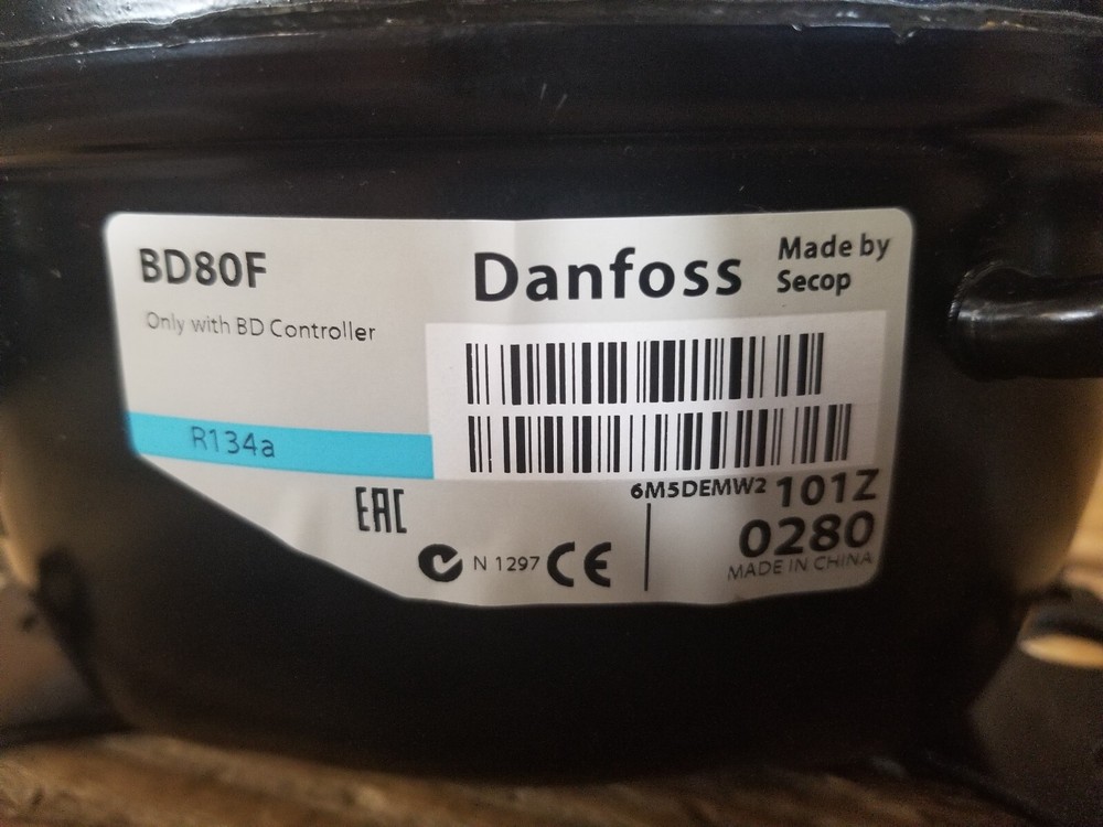 DANFOSS BD80F 12/24V DC R-ONE THIRTY FOUR A COMPRESSOR