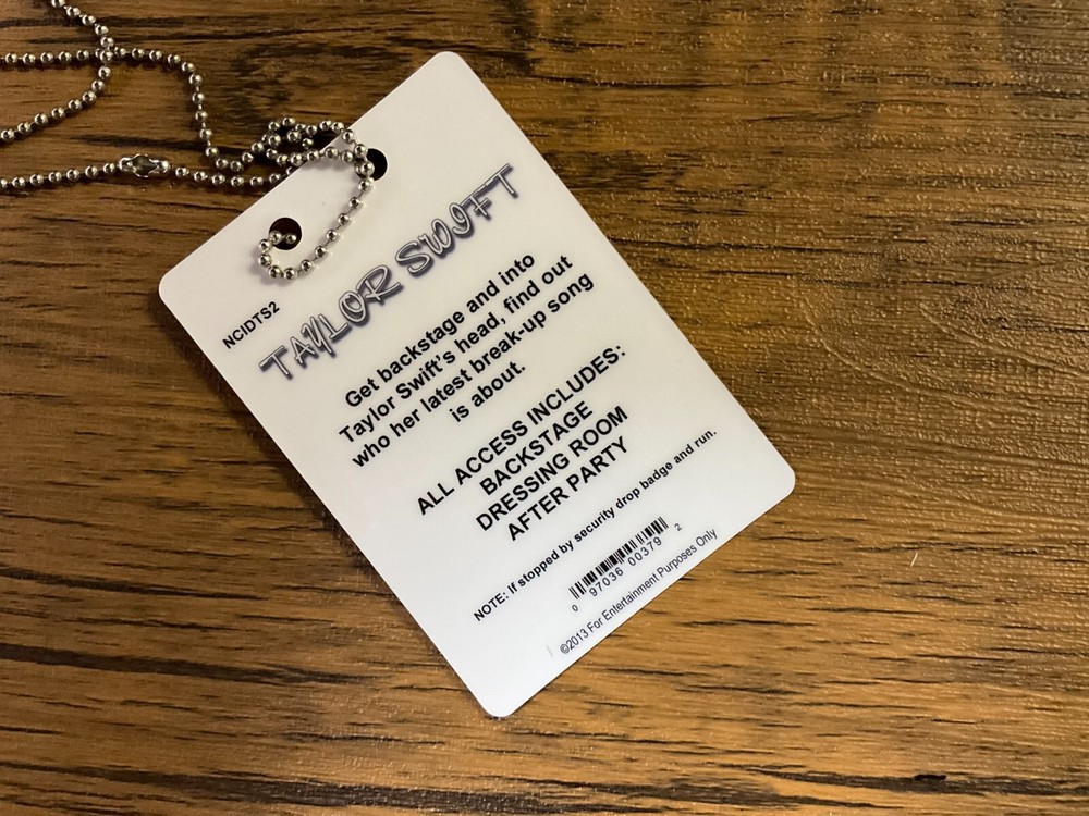 Swiftie backstage pass FAKE!