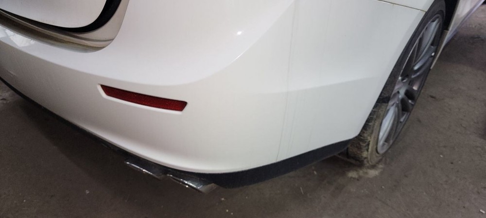 2016 Maserati Ghibli Cowl Vent Panel
