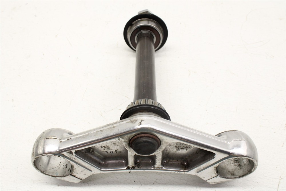 2003 Triumph Thunderbird Triple Tree Clamp 95-03