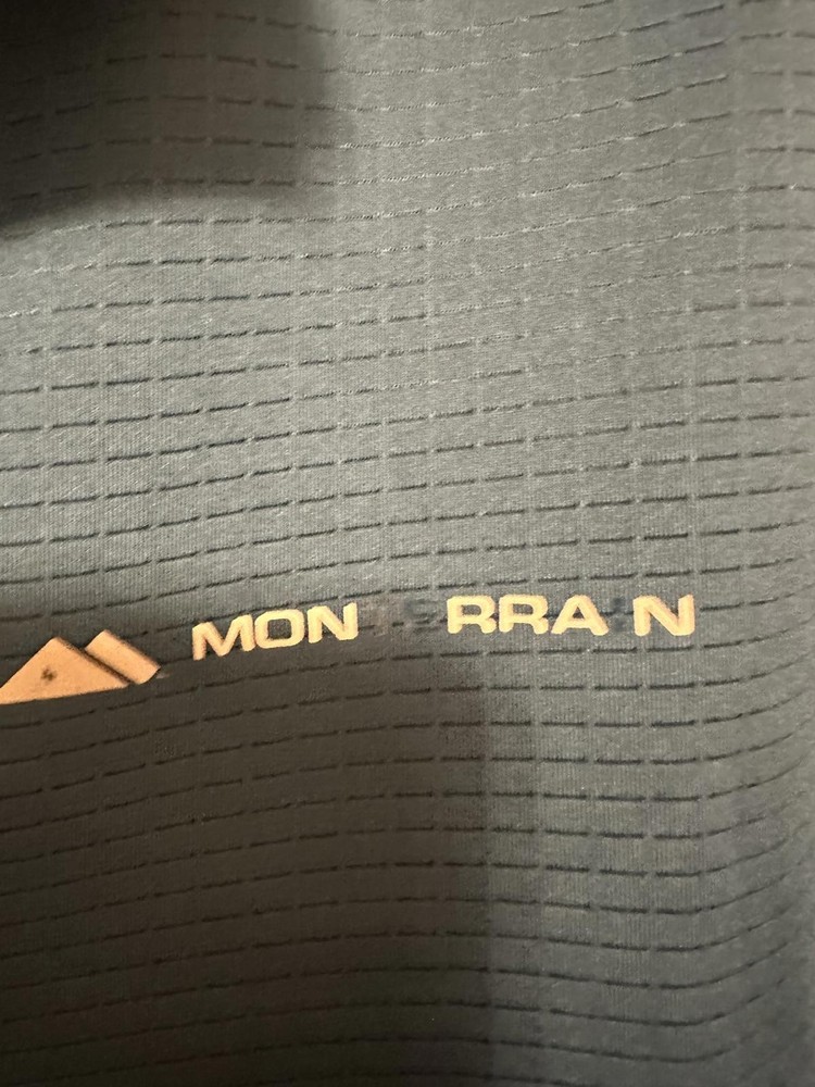 Monterrain Mountain Exploration Blue Long Sleeve Pullover L