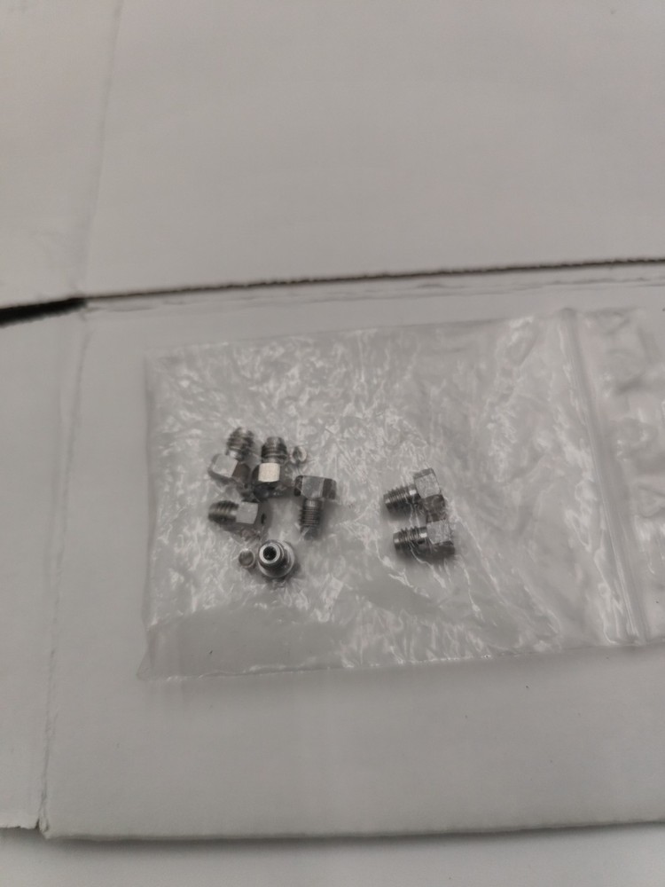 Agilent G7167- 68703 Fitting Intermediate Kit As Shown