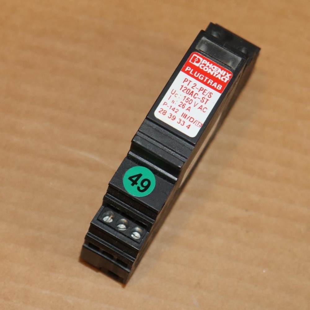 One Phoenix Contact Plugtrab Module PT 2-PE/S 120AC-ST 150VAC 26A GN#49/50