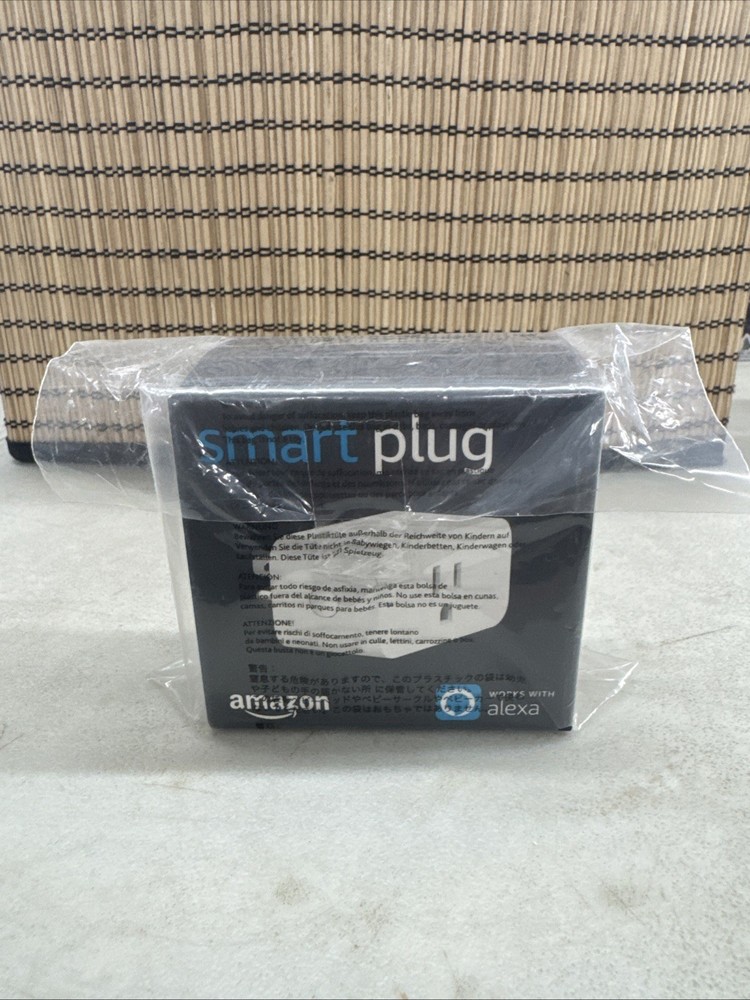 Amazon Smart Plug - White Works With Alexa