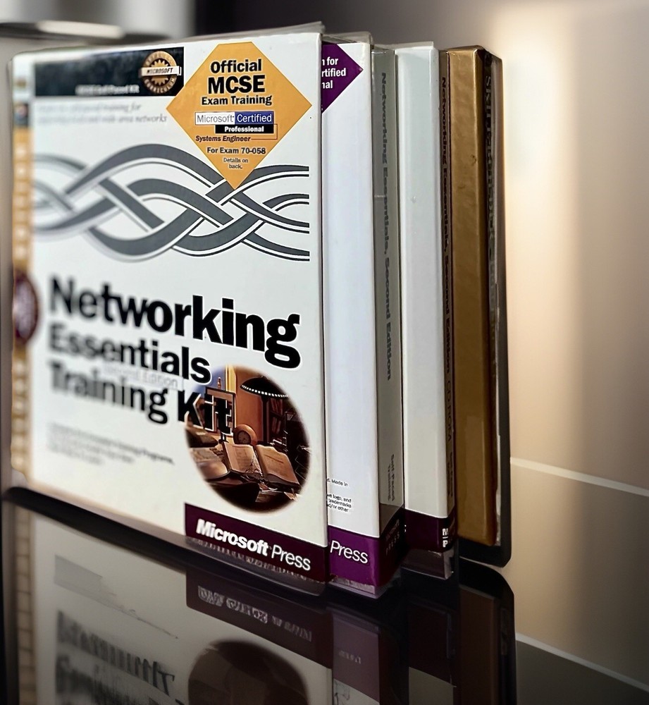 Microsoft Networking Essentials Training Kit MCSE Press 2nd Ed. Backoffice + CDs