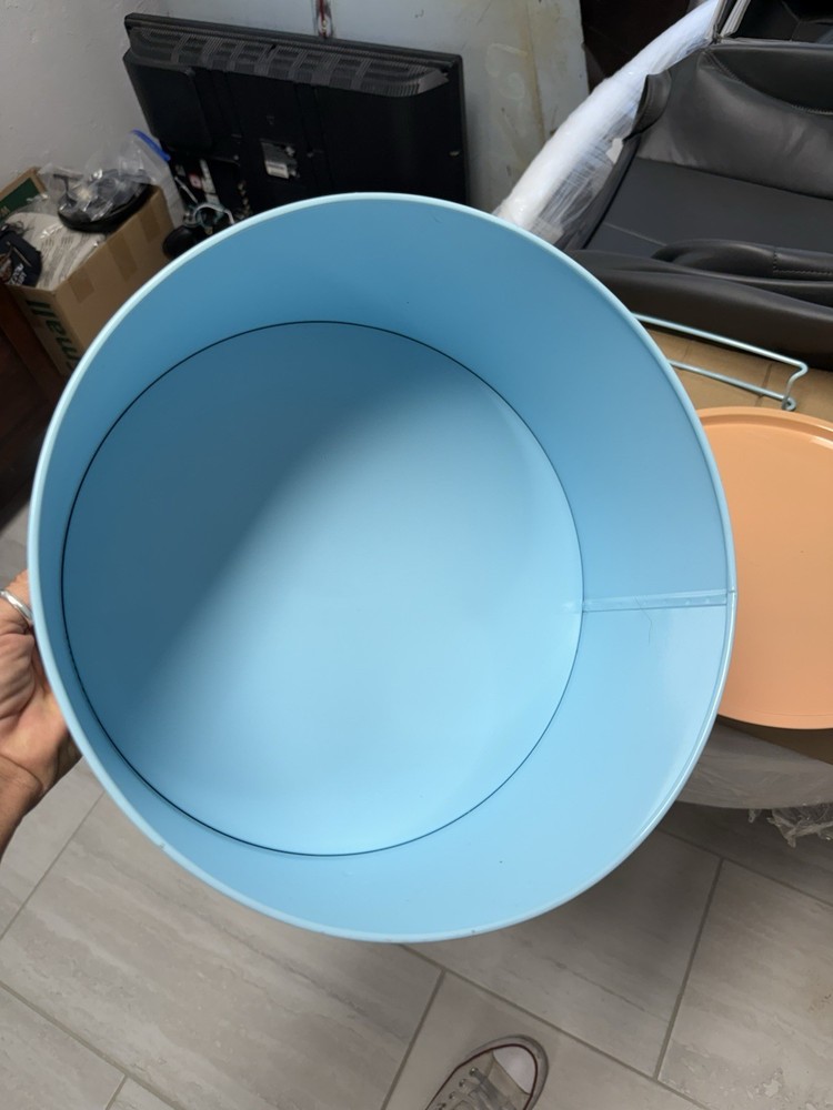OMG Retro Cake Tin