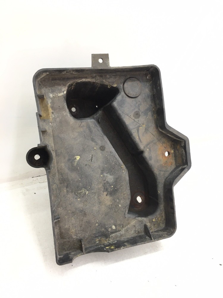 04 05 06 Chrysler Pacifica Battery Tray