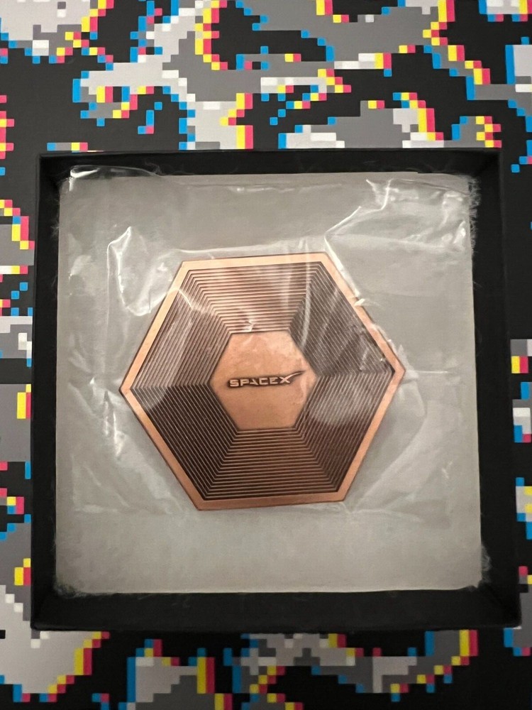 SpaceX 2022 Bronze Medallion 