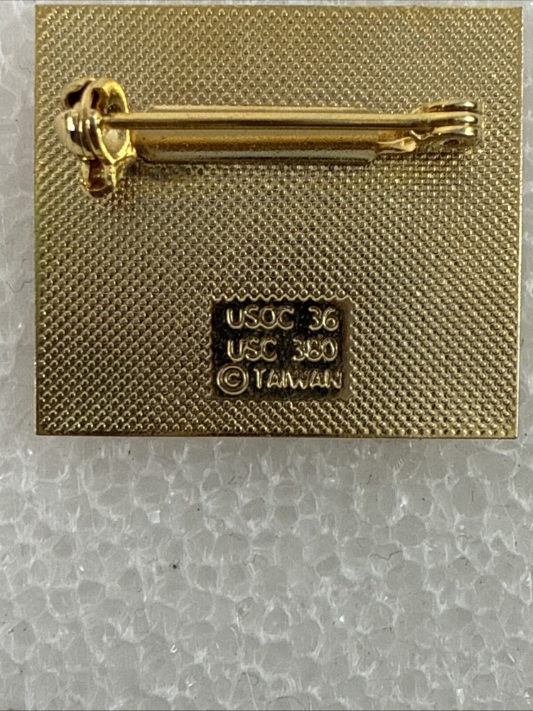 Vintage Brooch Collectors