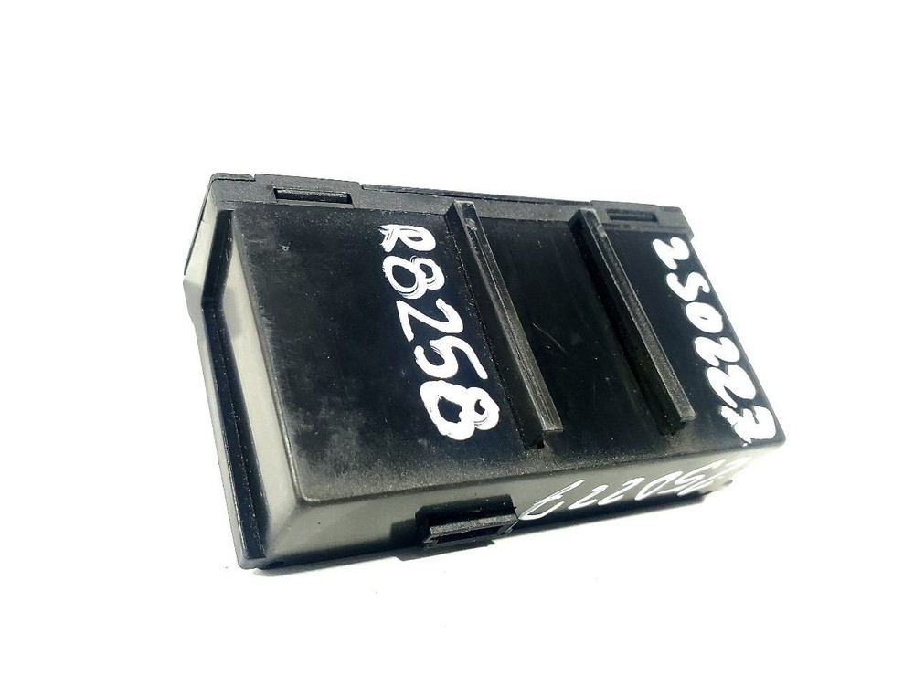 2008 2009 2010 2011 SAAB 9-3 OEM TPMS Module 12779727