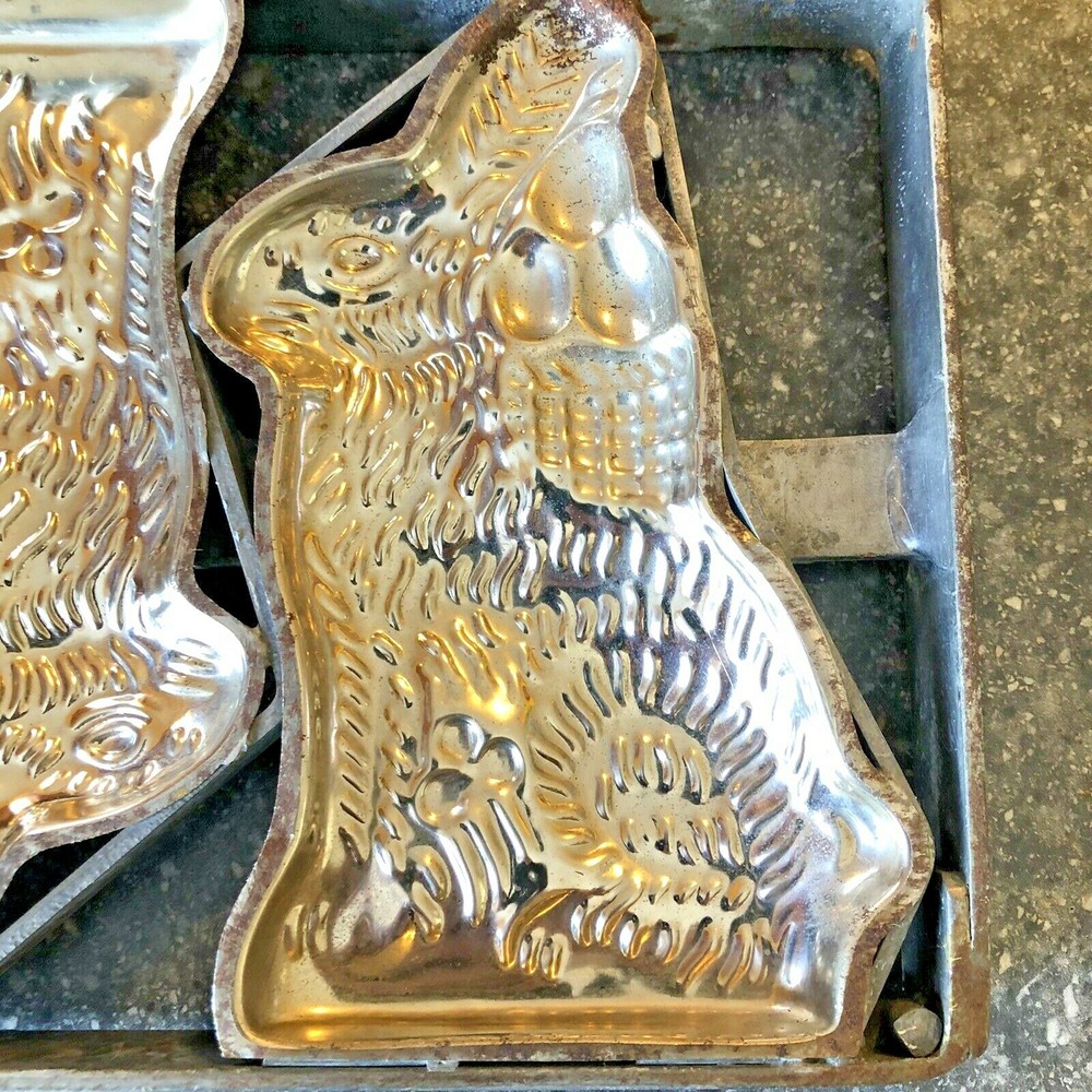 Antique Easter Bunny Chocolate Molds Caged Hinged Rabbit Candy 5 Five 18"x7"x2"