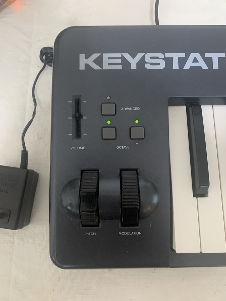 M-Audio Keystation 88 USB MIDI Controller With USB Cable Tested