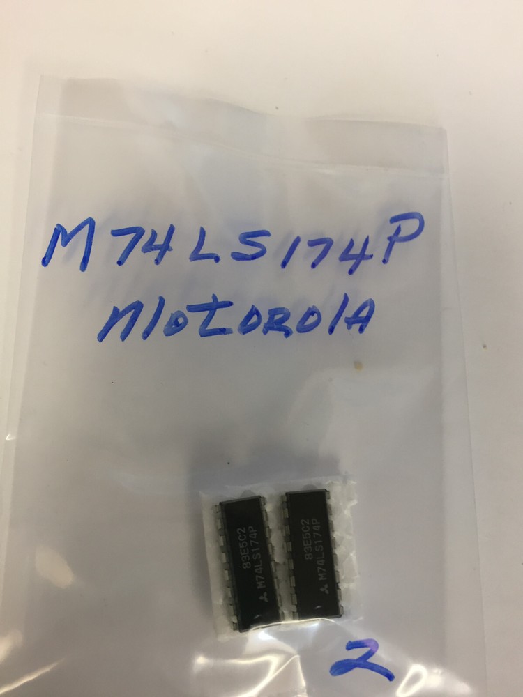 M74LS174P    2 PCS  NOS