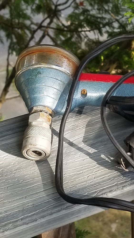 VINTAGE SUN AUTO COMPRESSION TESTER AND SUNLINE INDUCTIVE TIMING LIGHT