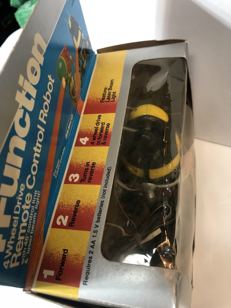 Vintage 1983 Remco Remote Command 4 Function Robot New In Package