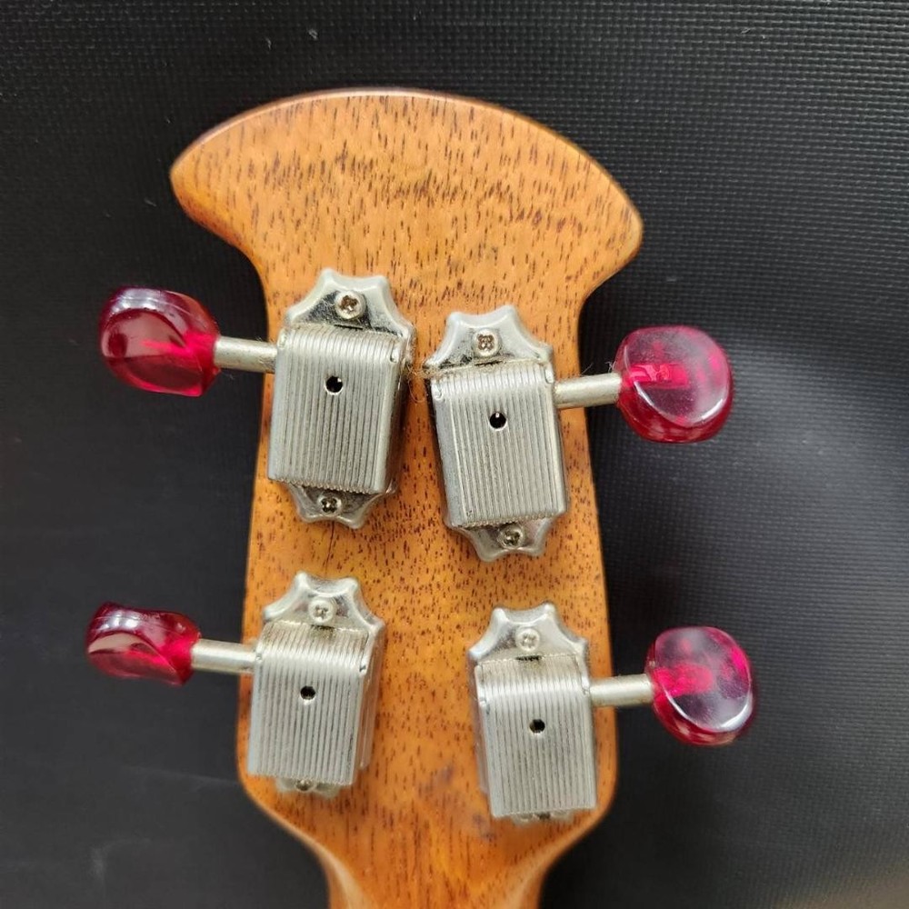Applause Electric Ukulele Ovation UAE20