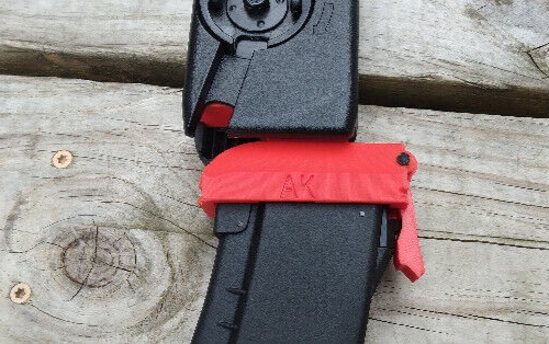 CYMA / LCT AK AEG Odin Speedloader Adapter (Red)