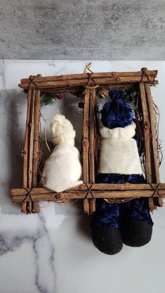 Square Snowman Welcome Wreath