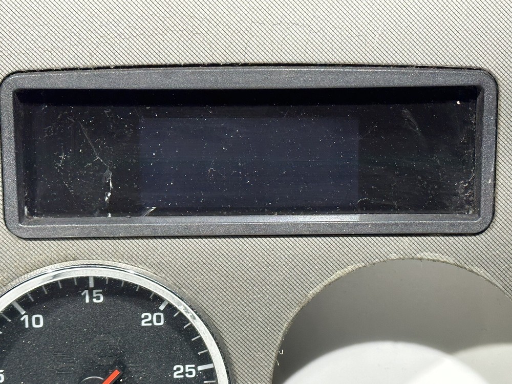 2011-2013 Kenworth T300 INSTRUMENT CLUSTER