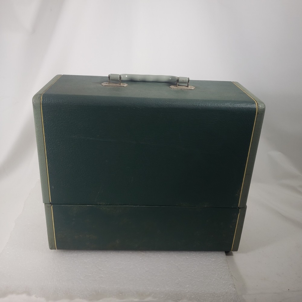 Vintage Argus 300 Automatic 35mm Projector Green w case