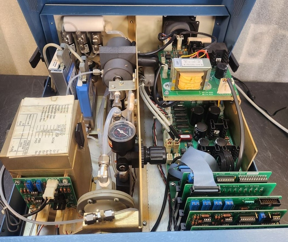 Thermo 146C Dynamic Gas Calibrator