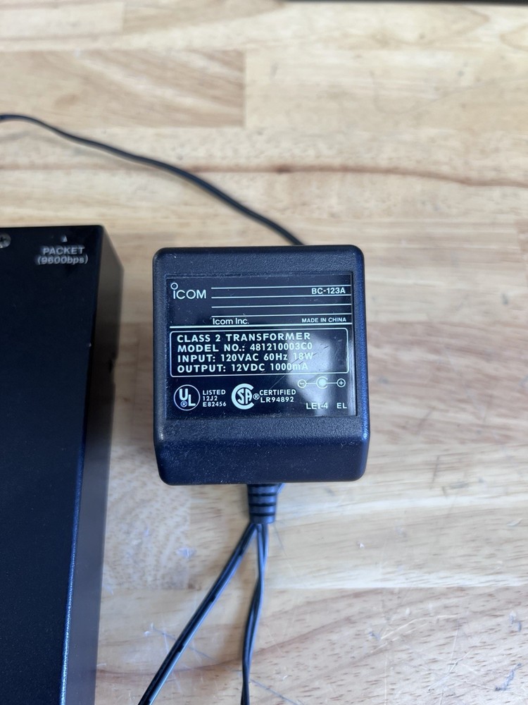 ICOM IC-PCR1000 Communications Receiver