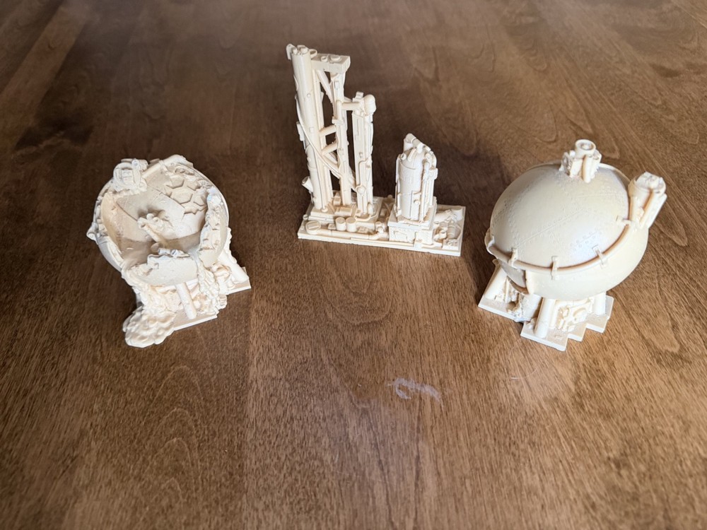 Armorcast Resin Scenery (3 pieces)