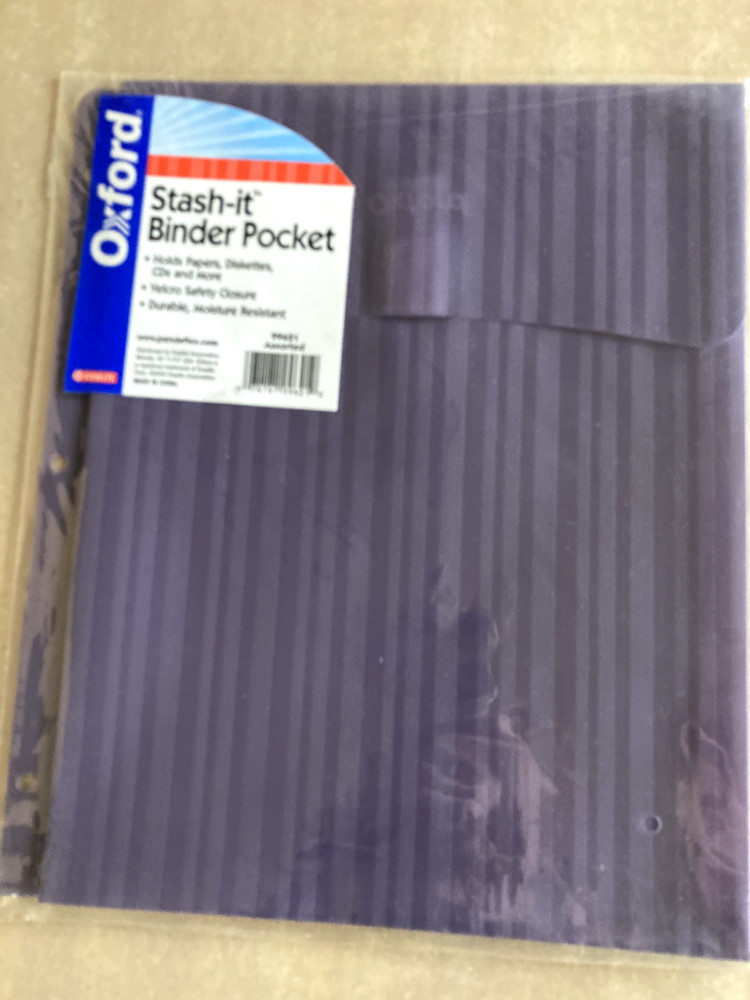 Binder Pocket, Letter-Size, Top-loading, with Closure