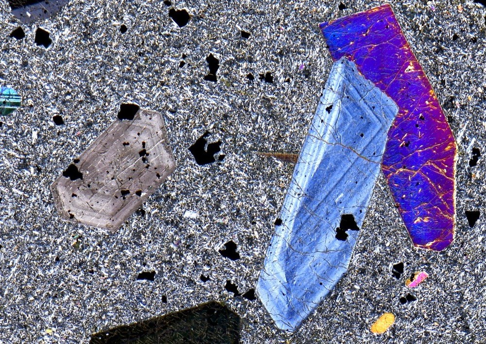 TEPHRITE Augite Basalt volcanic rock thin section STUNNING microscope slide