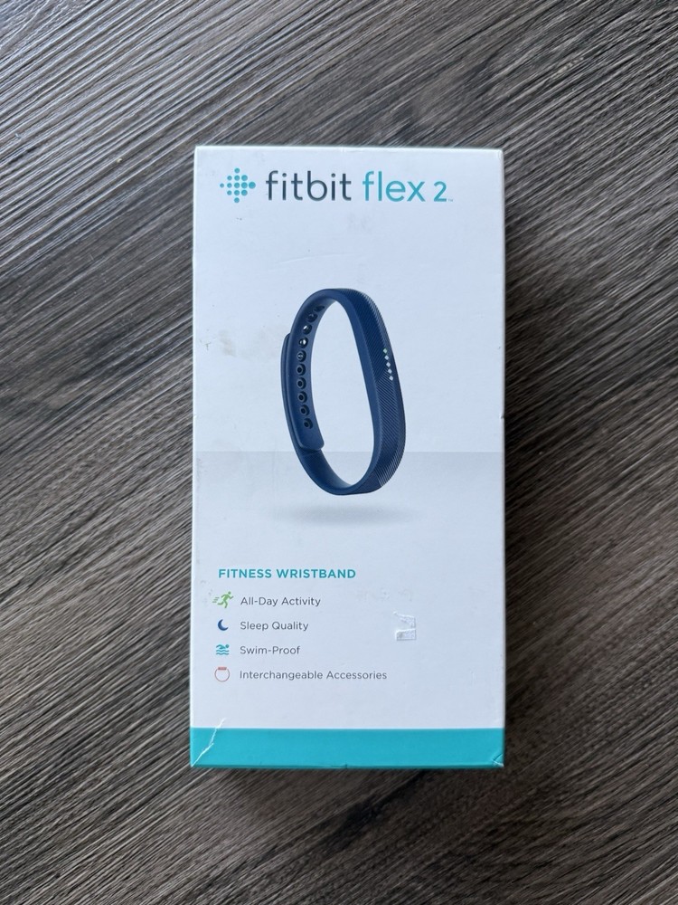 Fitbit Flex 2 Wristband Activity Tracker Navy Small and Large Bands New open box