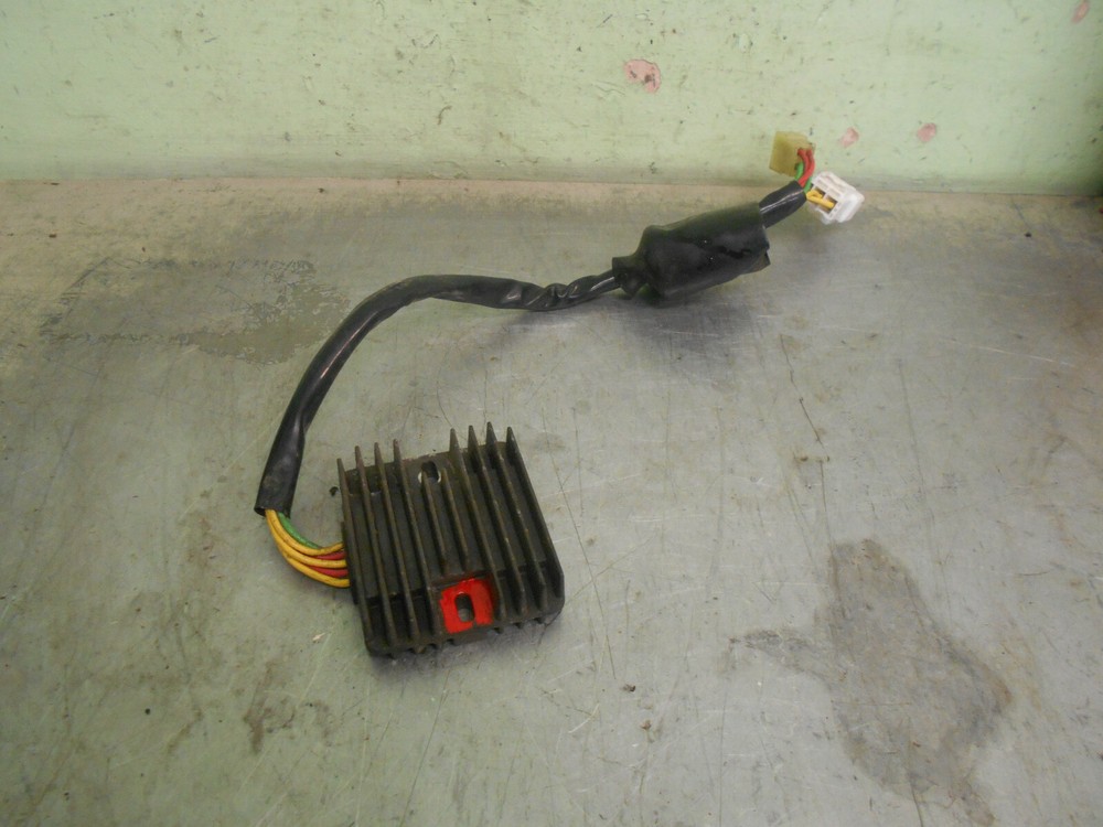 honda  929  fireblade    reg /rectifier