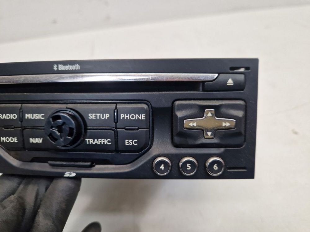 Radio/System Navigation Calculator Bluetooth Code