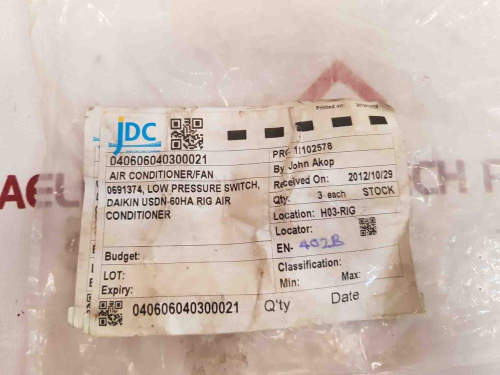 DAIKIN LCB-LA29 Small Low Pressure Control Sensor 0691374