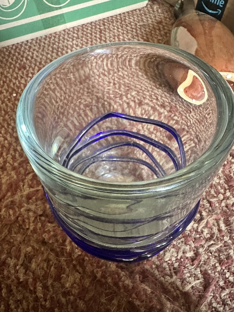 murano style vase